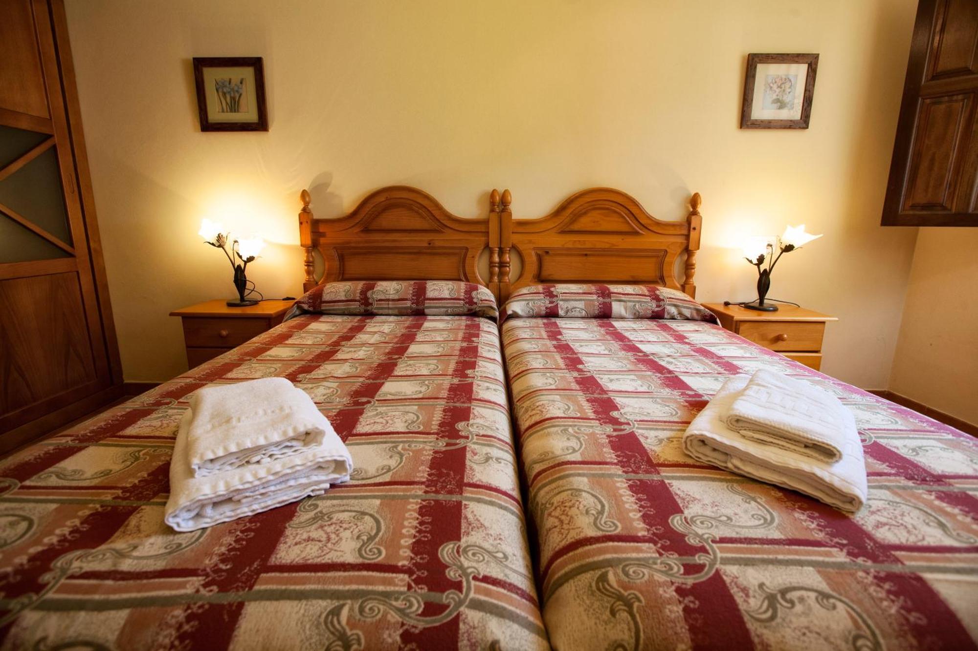 Apartamentos Camin De Pelayo Las Rozas Bilik gambar