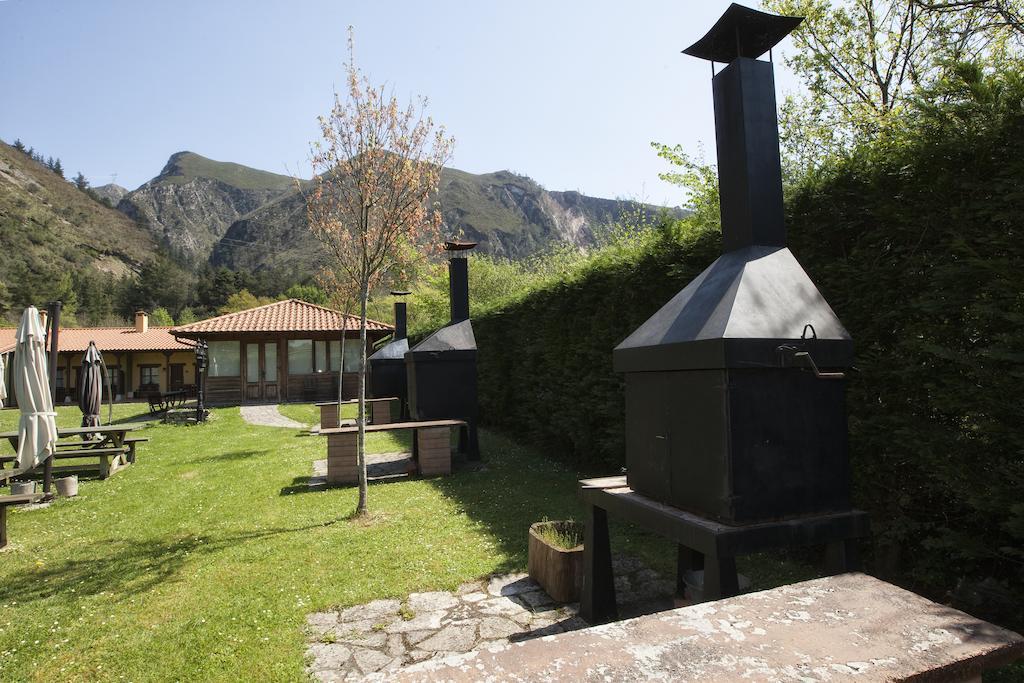 Apartamentos Camin De Pelayo Las Rozas Luaran gambar
