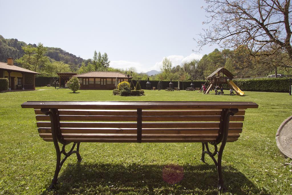 Apartamentos Camin De Pelayo Las Rozas Luaran gambar